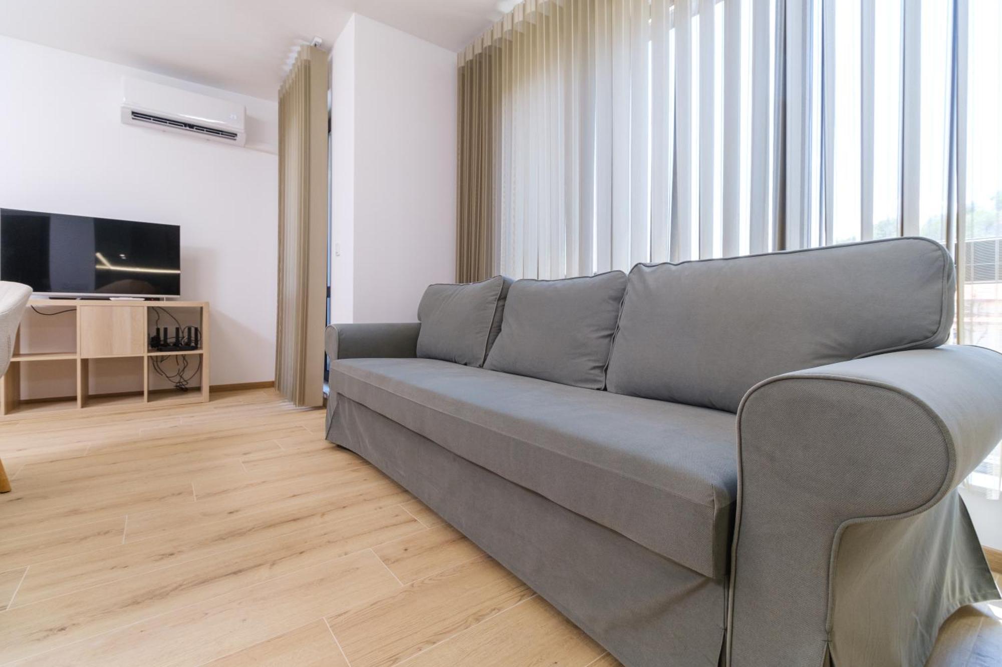 Modern 1-Bedroom Apartment With Free Parking Plovdiv Exterior foto