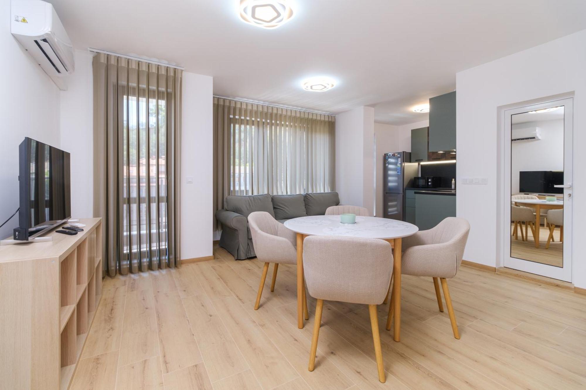 Modern 1-Bedroom Apartment With Free Parking Plovdiv Exterior foto