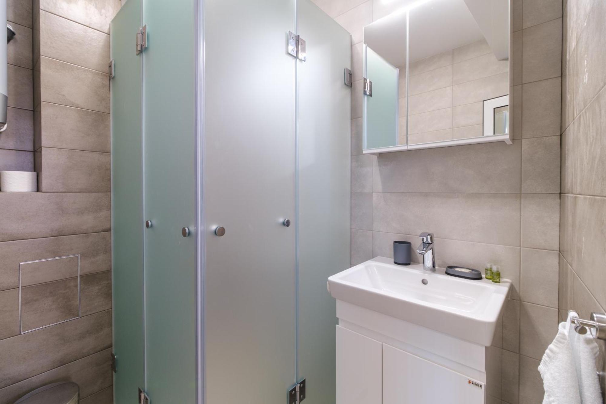 Modern 1-Bedroom Apartment With Free Parking Plovdiv Exterior foto