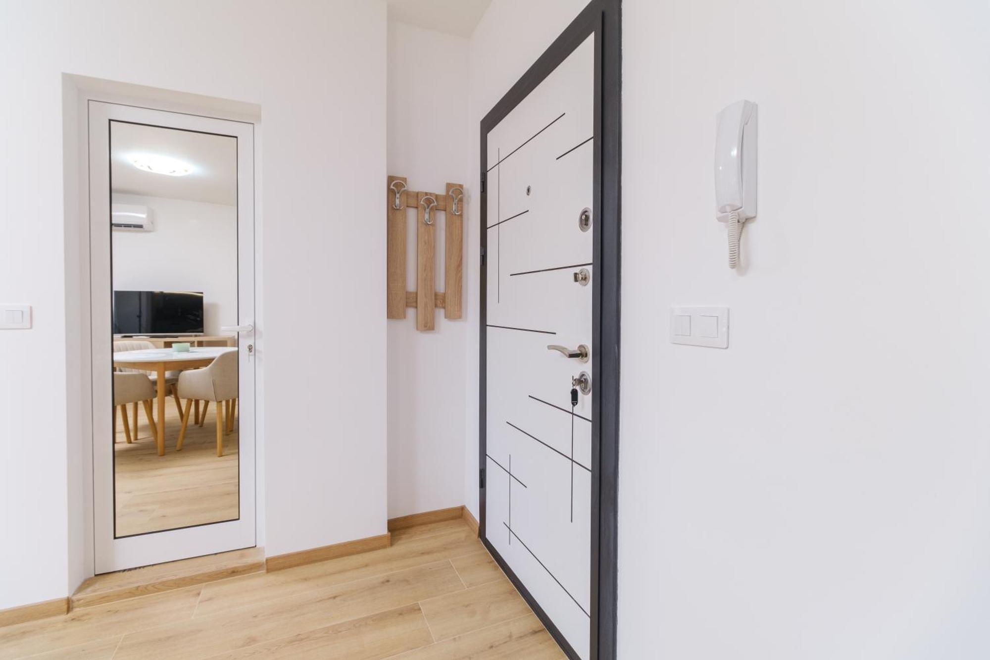 Modern 1-Bedroom Apartment With Free Parking Plovdiv Exterior foto