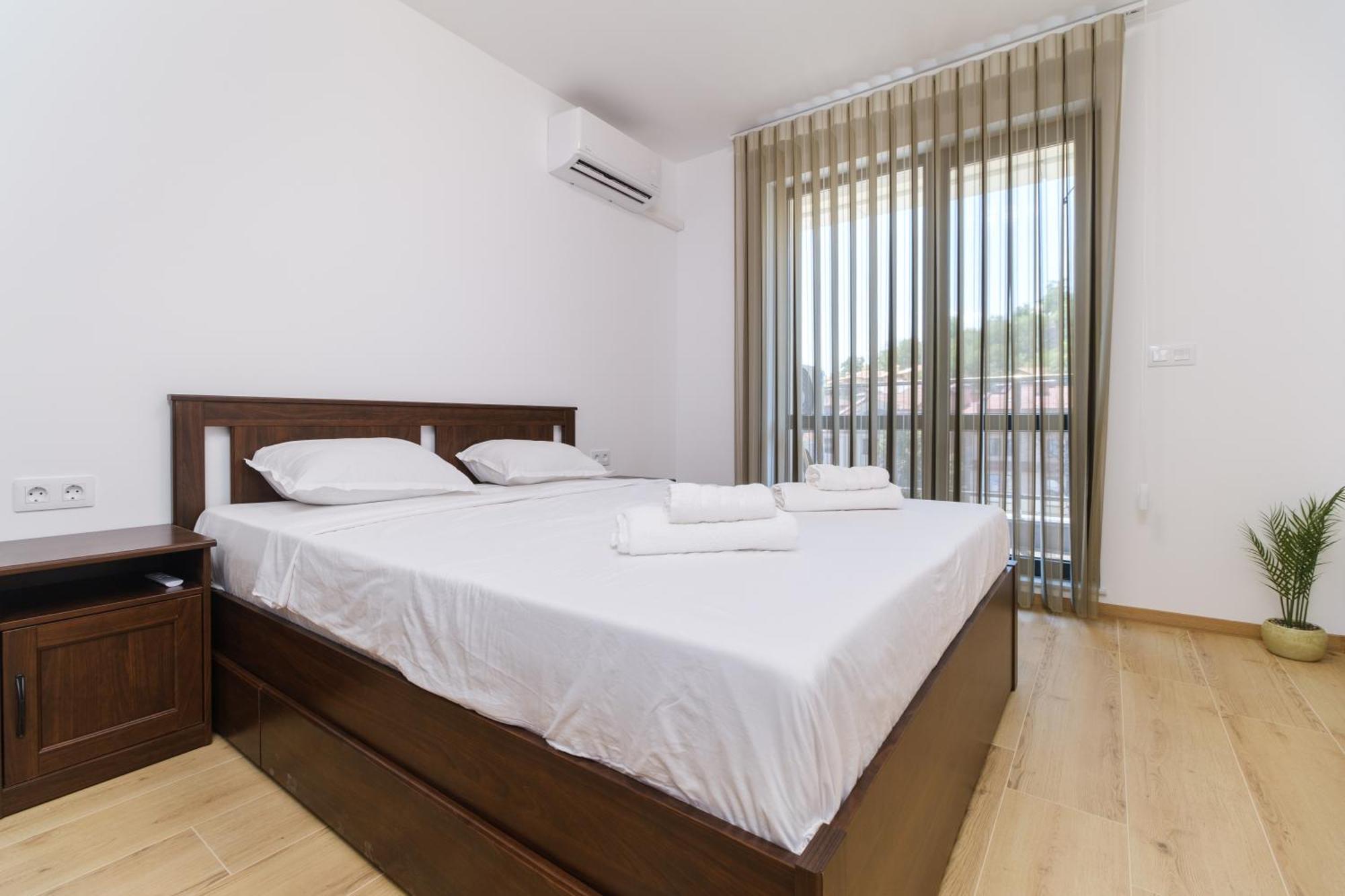 Modern 1-Bedroom Apartment With Free Parking Plovdiv Exterior foto